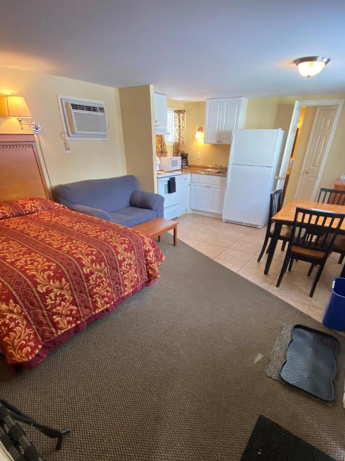 North Colony Motel And Cottages Bartlett Eksteriør bilde